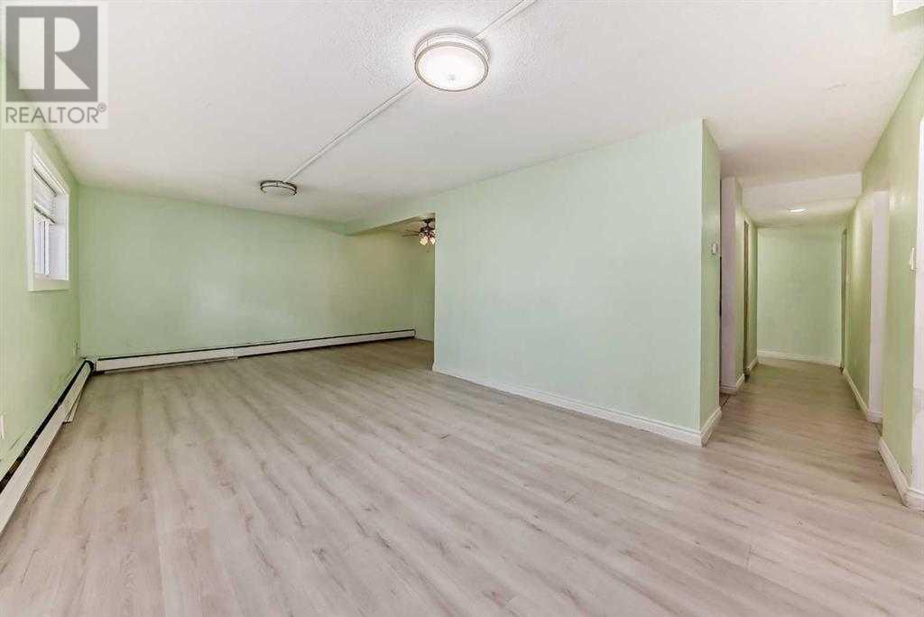 Property at 101, 427 Huntsville Crescent NW image 5
