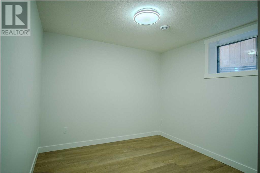 23 Saddlebrook Gardens Ne, Calgary, Alberta  T3J 5M7 - Photo 34 - A2221739
