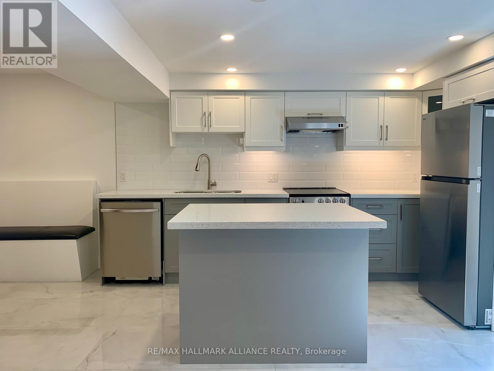 Lower B - 4296 Claypine Rise, Mississauga, Ontario  L4W 2G6 - Photo 10 - W12145070