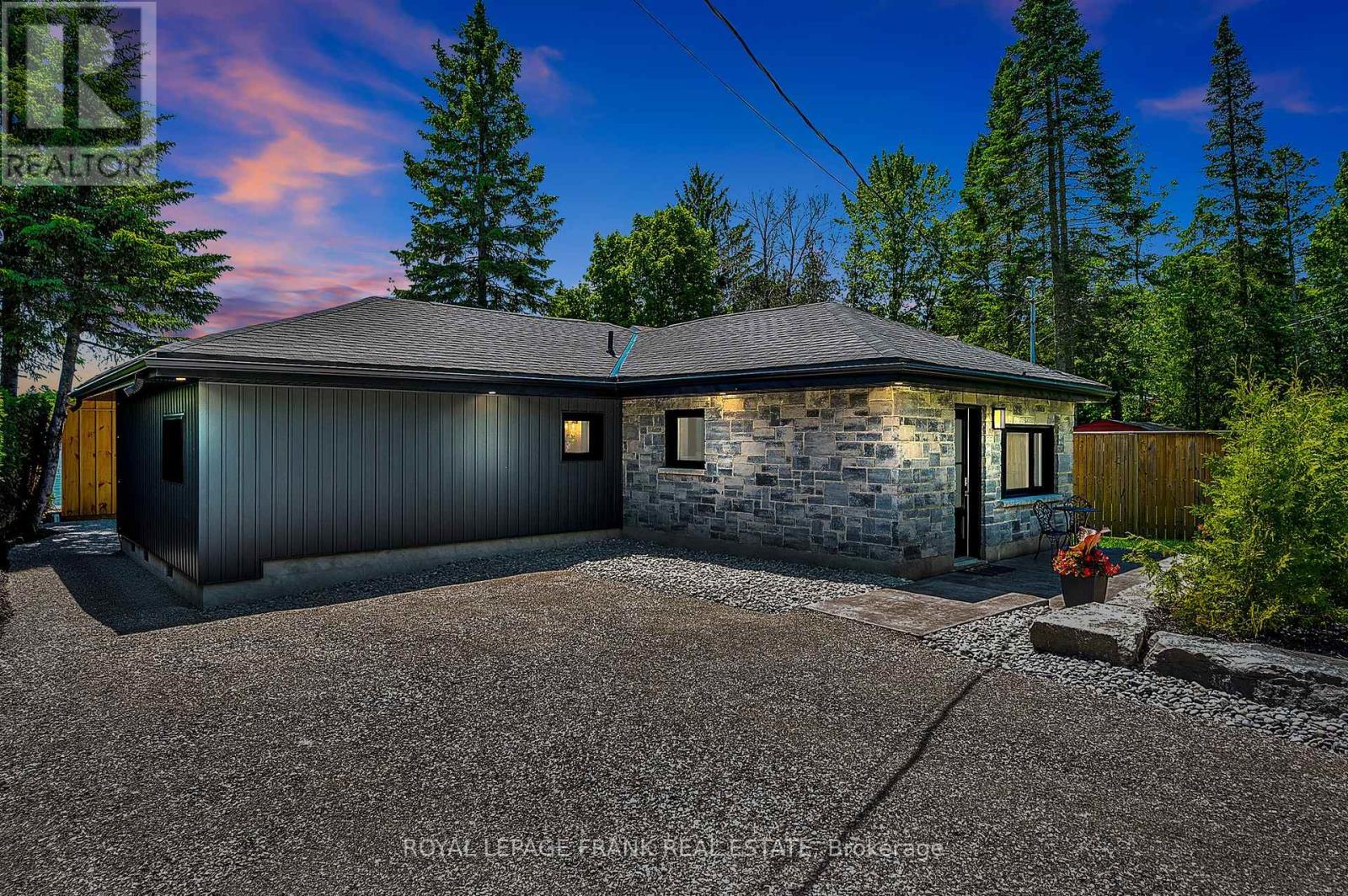 178 Front Street W, Kawartha Lakes, Ontario  K0M 1A0 - Photo 35 - X12199605