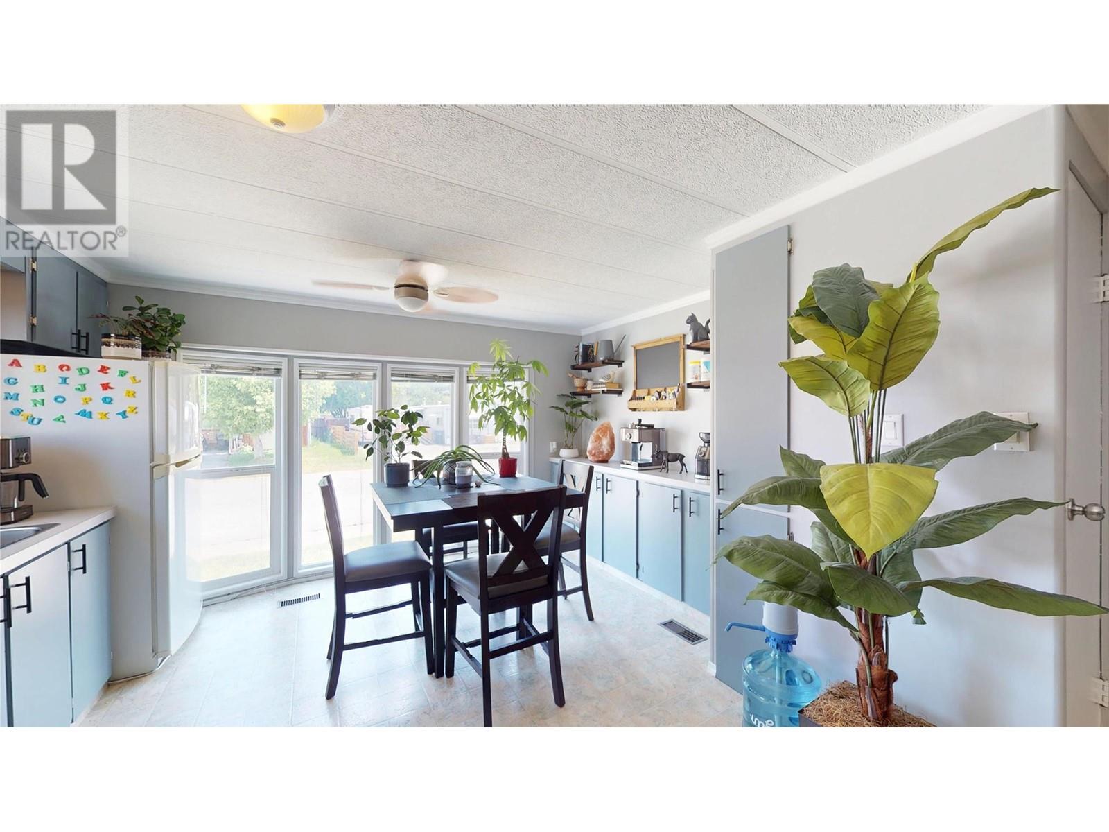 1957 Kokanee Crescent, Cranbrook, British Columbia  V1C 5X6 - Photo 13 - 10350795