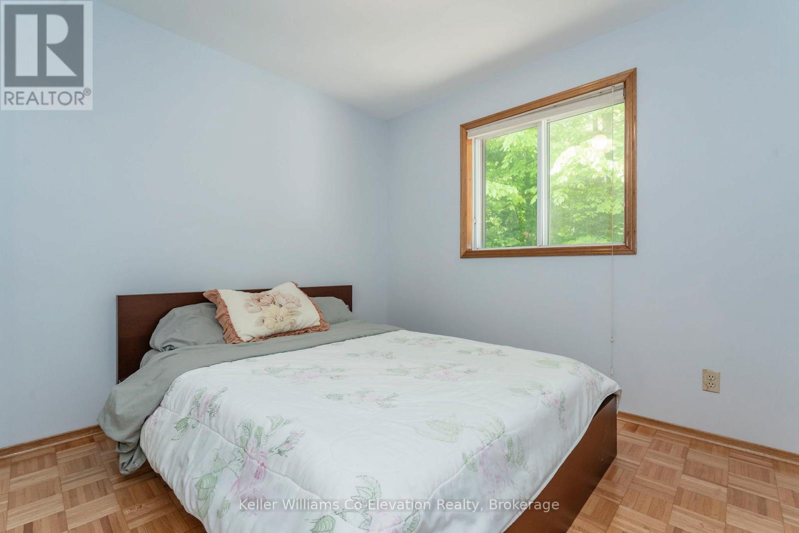 134 Tall Pines Drive, Tiny, Ontario  L9M 0H4 - Photo 11 - S12200073