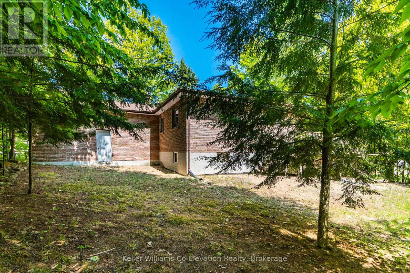 134 Tall Pines Drive, Tiny, Ontario  L9M 0H4 - Photo 21 - S12200073