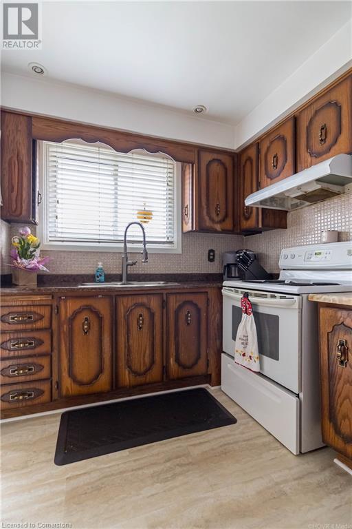 173 Lawnhurst Drive E, Hamilton, Ontario  L8V 4R2 - Photo 12 - 40723981