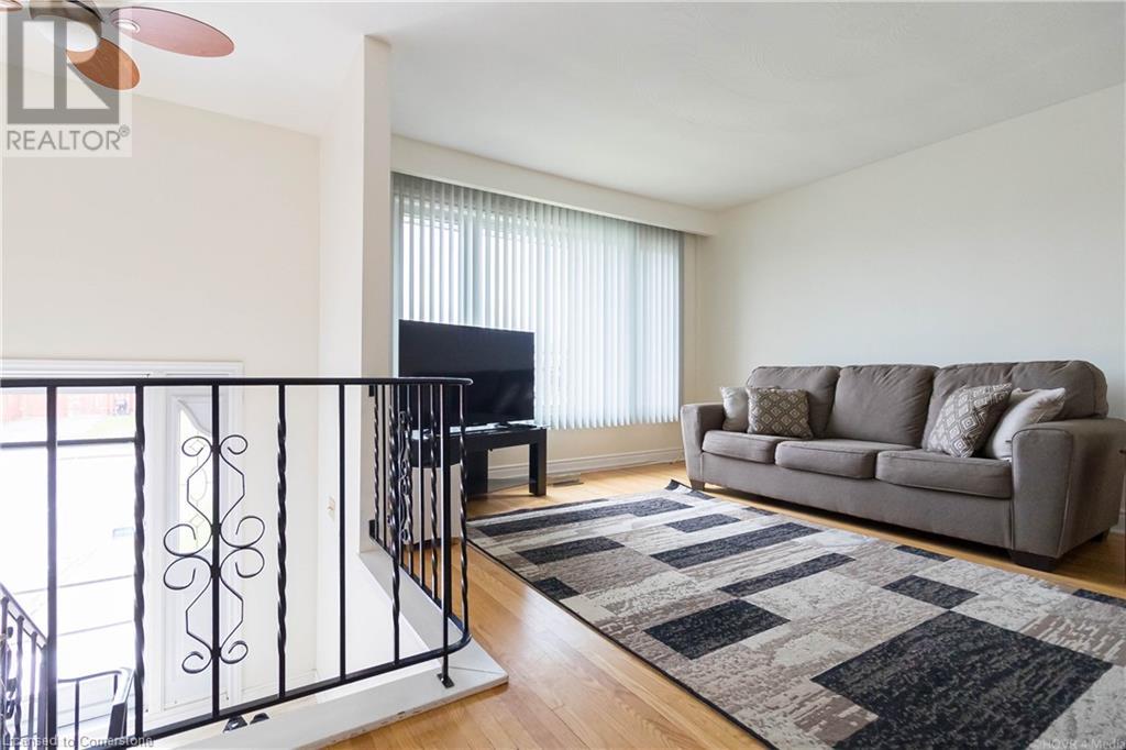 173 Lawnhurst Drive E, Hamilton, Ontario  L8V 4R2 - Photo 4 - 40723981