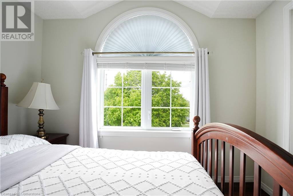 274 Watson Parkway N Parkway N, Guelph, Ontario  N1E 7J5 - Photo 27 - 40735838