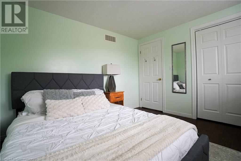 274 Watson Parkway N Parkway N, Guelph, Ontario  N1E 7J5 - Photo 32 - 40735838