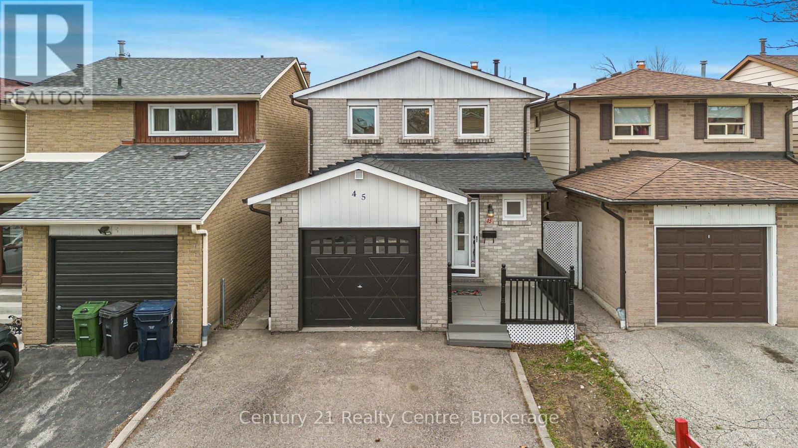 45 Autumn Glen Circle, Toronto, Ontario  M9W 6B3 - Photo 2 - W12199912