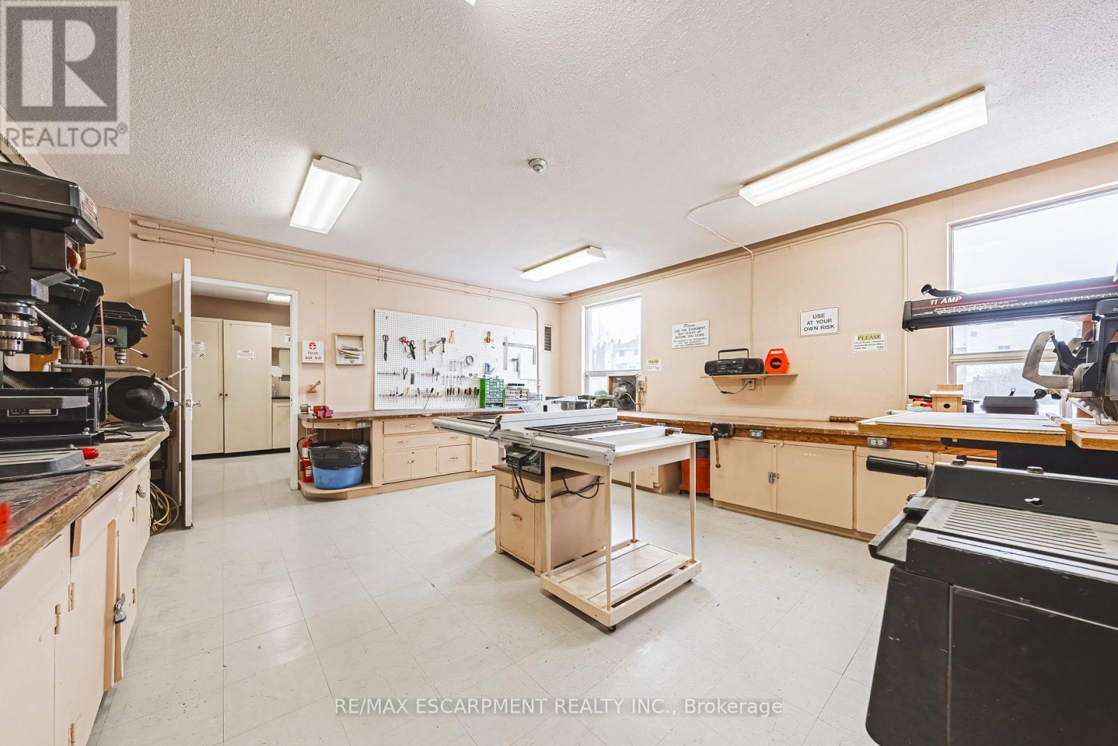 1706 - 2055 Upper Middle Road, Burlington, Ontario  L7P 3P4 - Photo 35 - W12199939