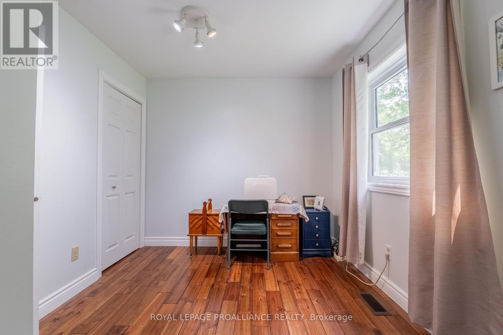 67 Trentside Lane, Quinte West (Frankford Ward), Ontario  K0K 2C0 - Photo 21 - X12200013