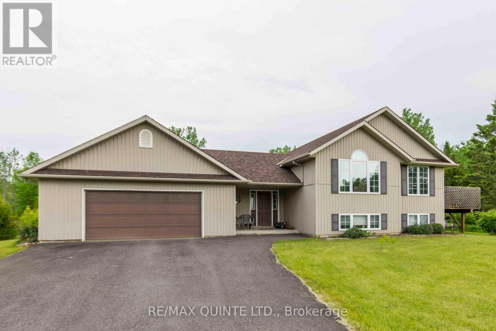 73 HALLOWAY ROAD, Quinte West, Ontario