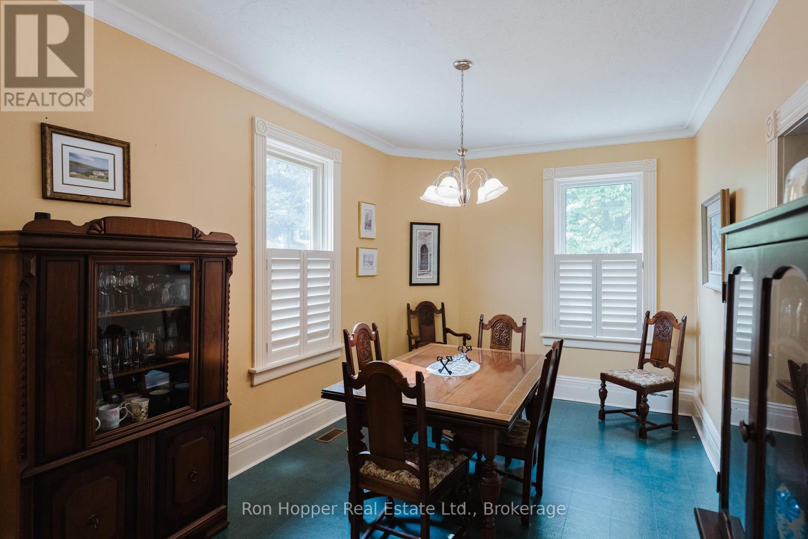 695 9th Street E, Owen Sound, Ontario  N4K 1P8 - Photo 10 - X12200146