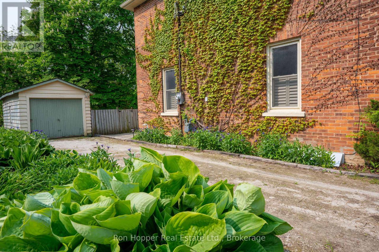 695 9th Street E, Owen Sound, Ontario  N4K 1P8 - Photo 35 - X12200146