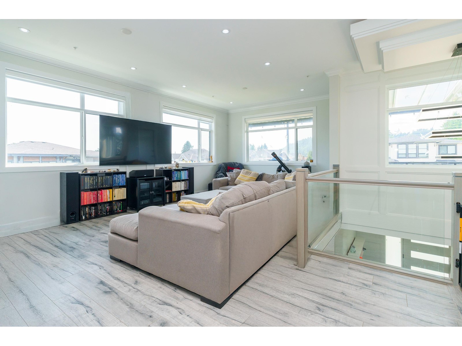 35257 Ewert Avenue, Mission, British Columbia  V2V 0G3 - Photo 7 - R3009724