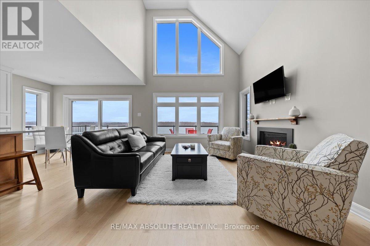 304 Riverwood Drive, Ottawa, Ontario  K0A 3M0 - Photo 11 - X12200037