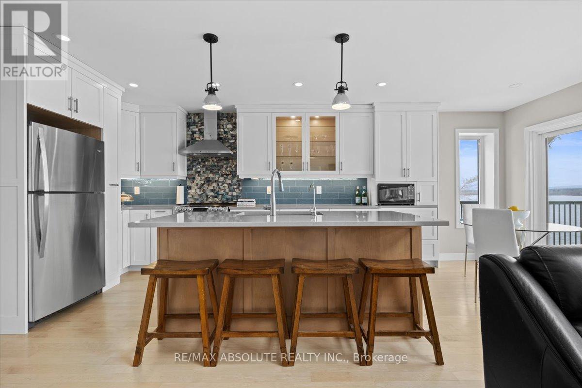304 Riverwood Drive, Ottawa, Ontario  K0A 3M0 - Photo 17 - X12200037