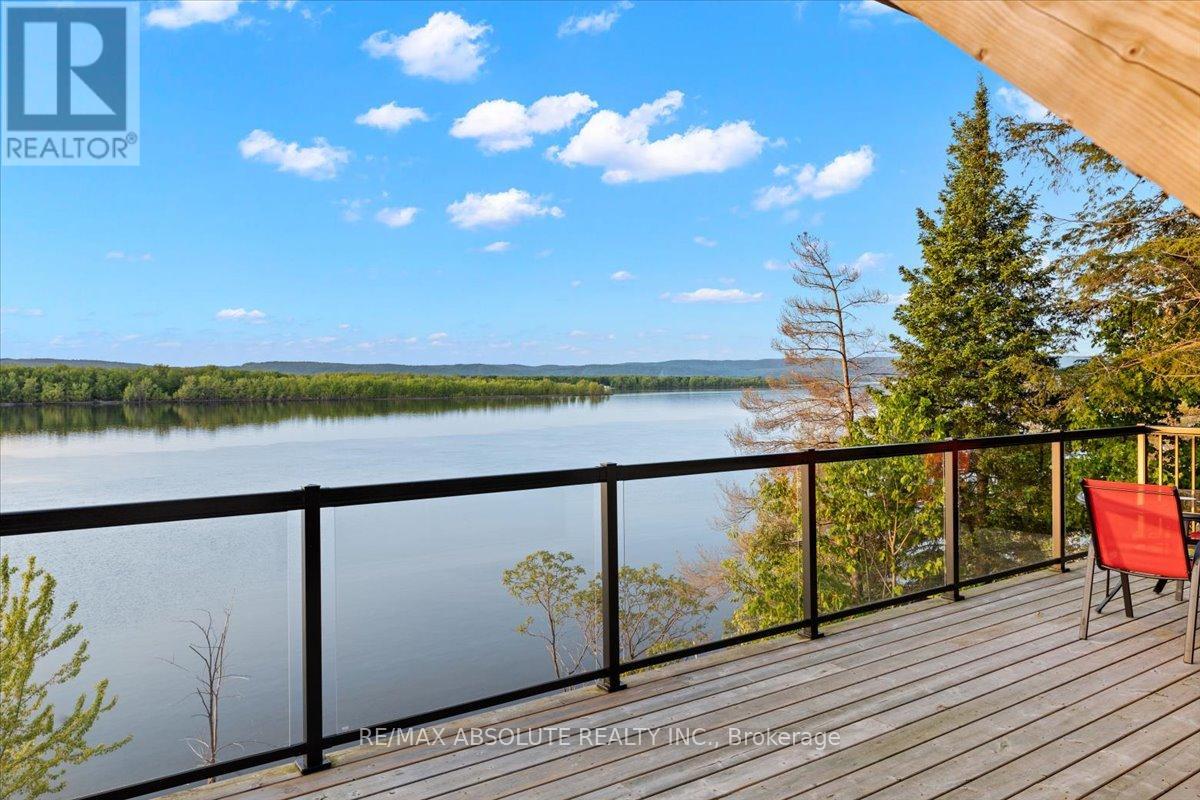 304 Riverwood Drive, Ottawa, Ontario  K0A 3M0 - Photo 39 - X12200037