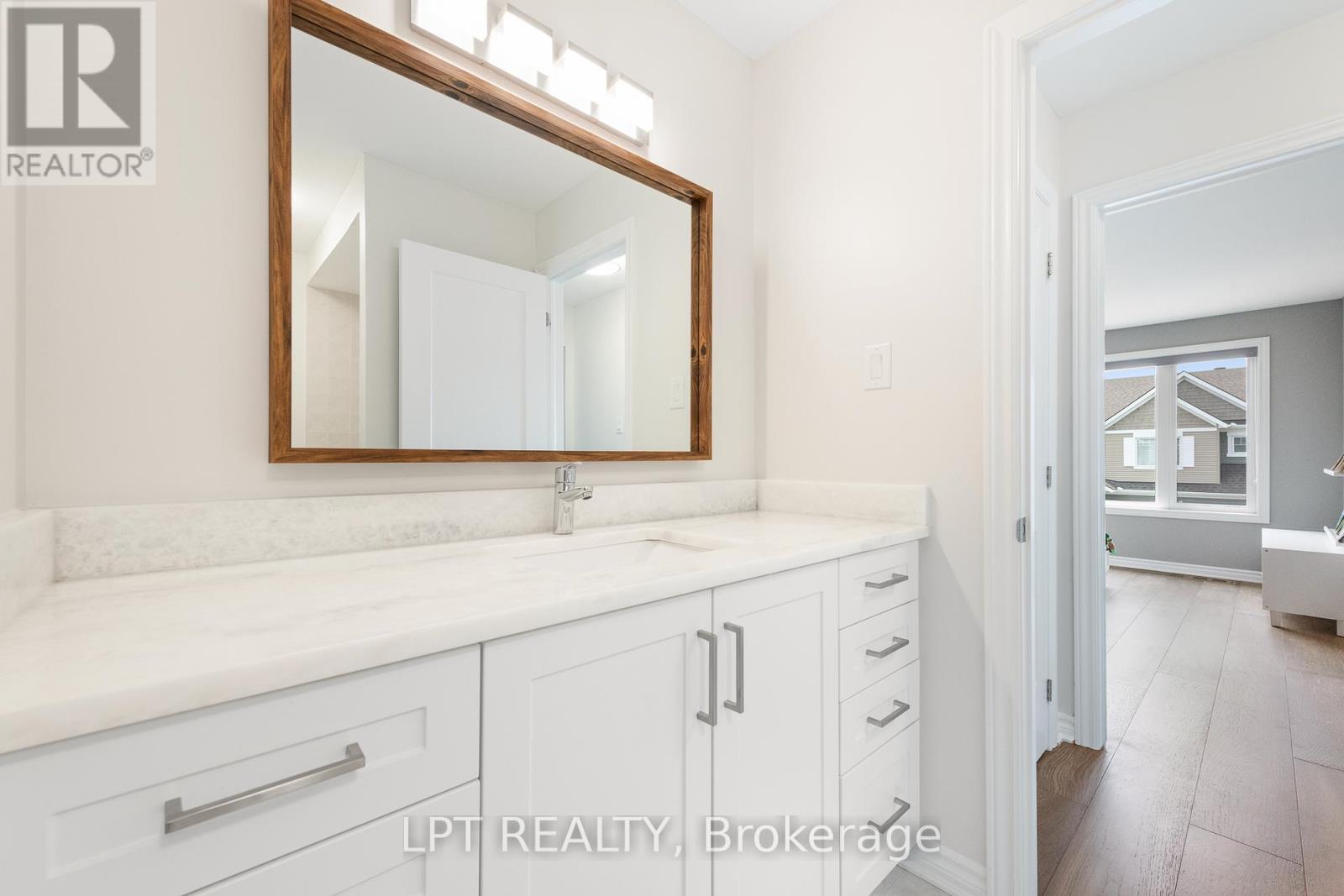 165 Celestial Grove, Ottawa, Ontario  K2J 6R6 - Photo 28 - X12200088