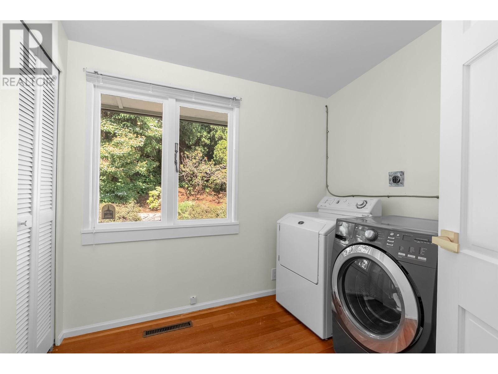 3395 Ayr Avenue, North Vancouver, British Columbia  V7R 1K4 - Photo 28 - R3011908