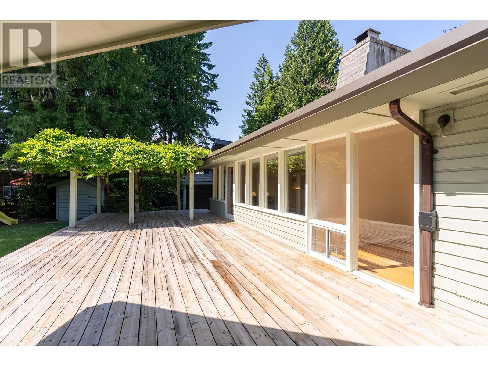 3395 Ayr Avenue, North Vancouver, British Columbia  V7R 1K4 - Photo 31 - R3011908