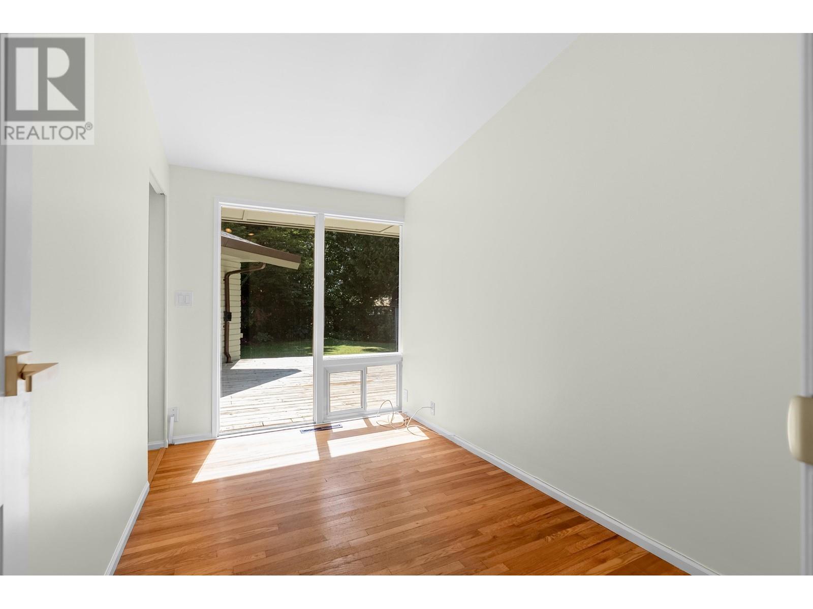3395 Ayr Avenue, North Vancouver, British Columbia  V7R 1K4 - Photo 27 - R3011908