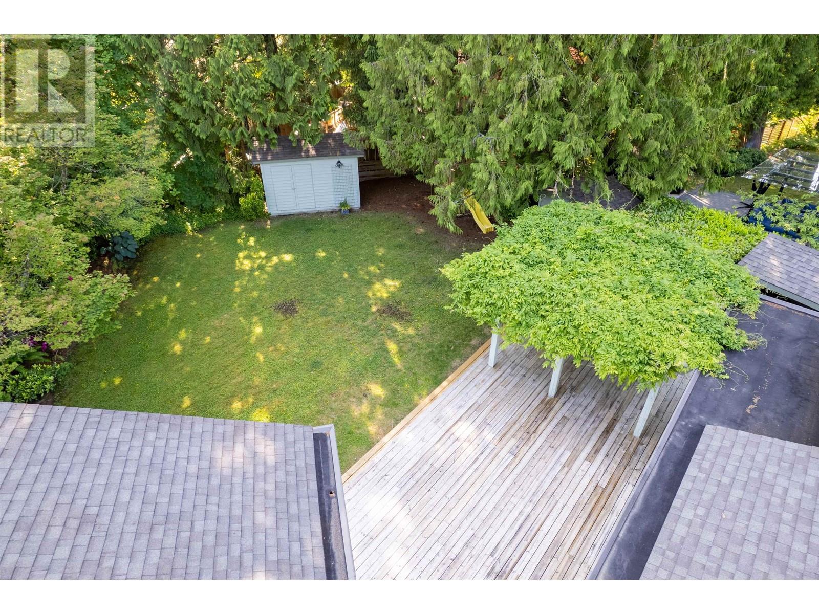 3395 Ayr Avenue, North Vancouver, British Columbia  V7R 1K4 - Photo 2 - R3011908