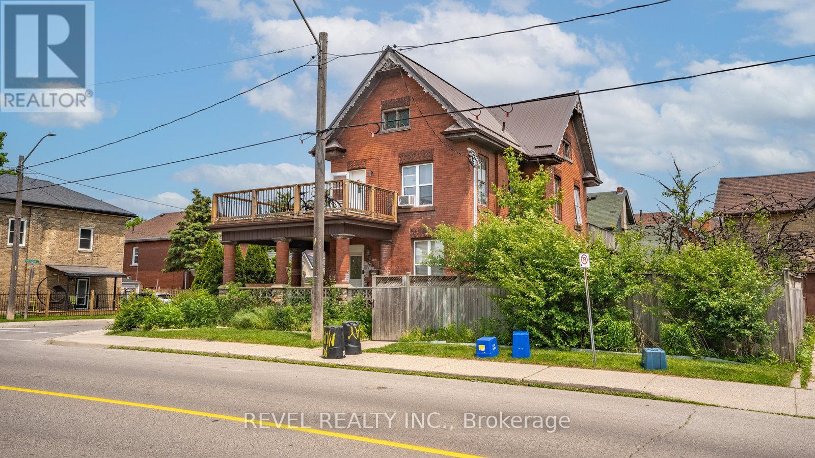 Property at 65 VICTORIA STREET image 3