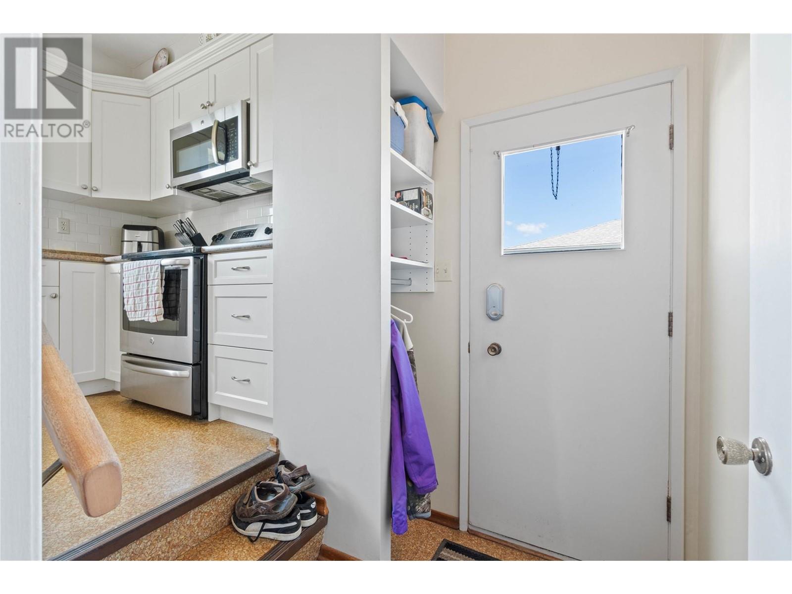 2321 Young Avenue, Kamloops, British Columbia  V2B 4M7 - Photo 25 - 10350779