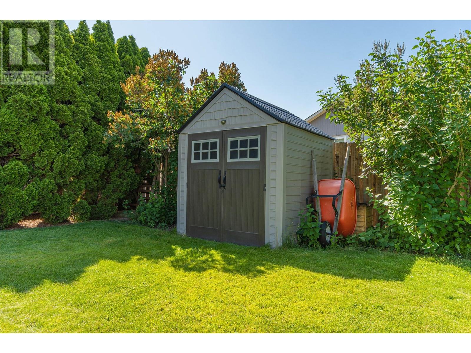 2321 Young Avenue, Kamloops, British Columbia  V2B 4M7 - Photo 15 - 10350779