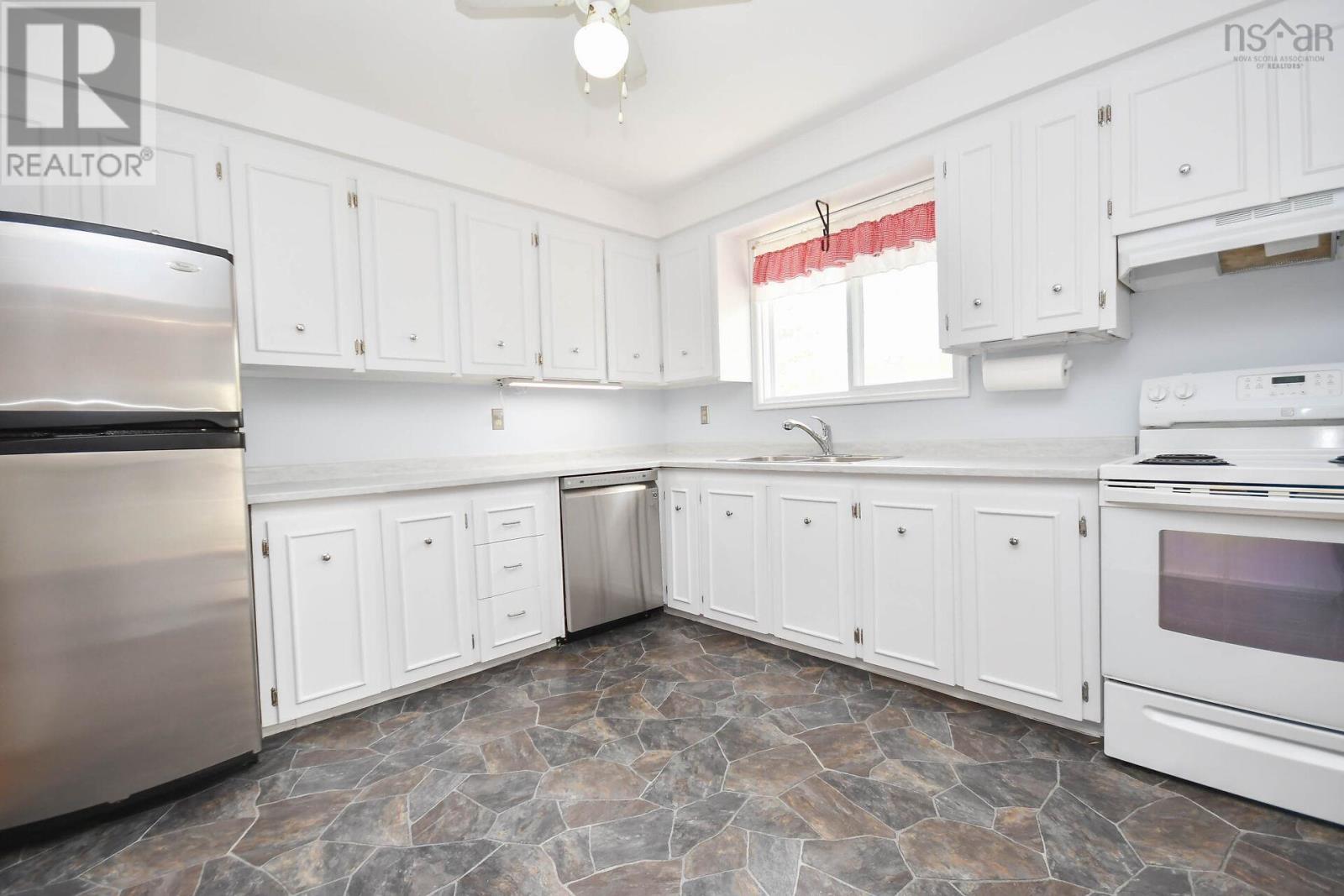 21 Owen Drive, Dartmouth, Nova Scotia  B2W 3M1 - Photo 11 - 202512556