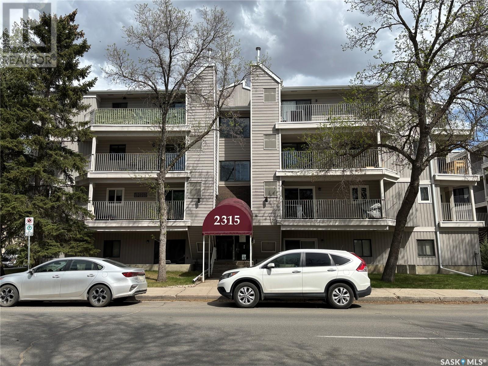 Property at 302 2315 McIntyre STREET image 2