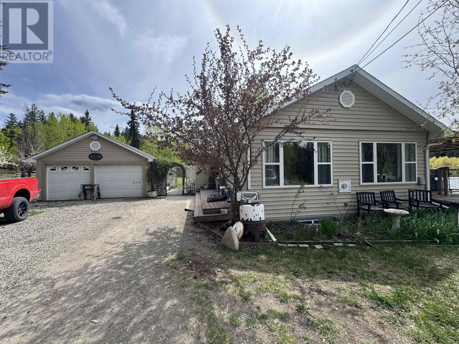 Property at 1250 HODGSON ROAD image 2