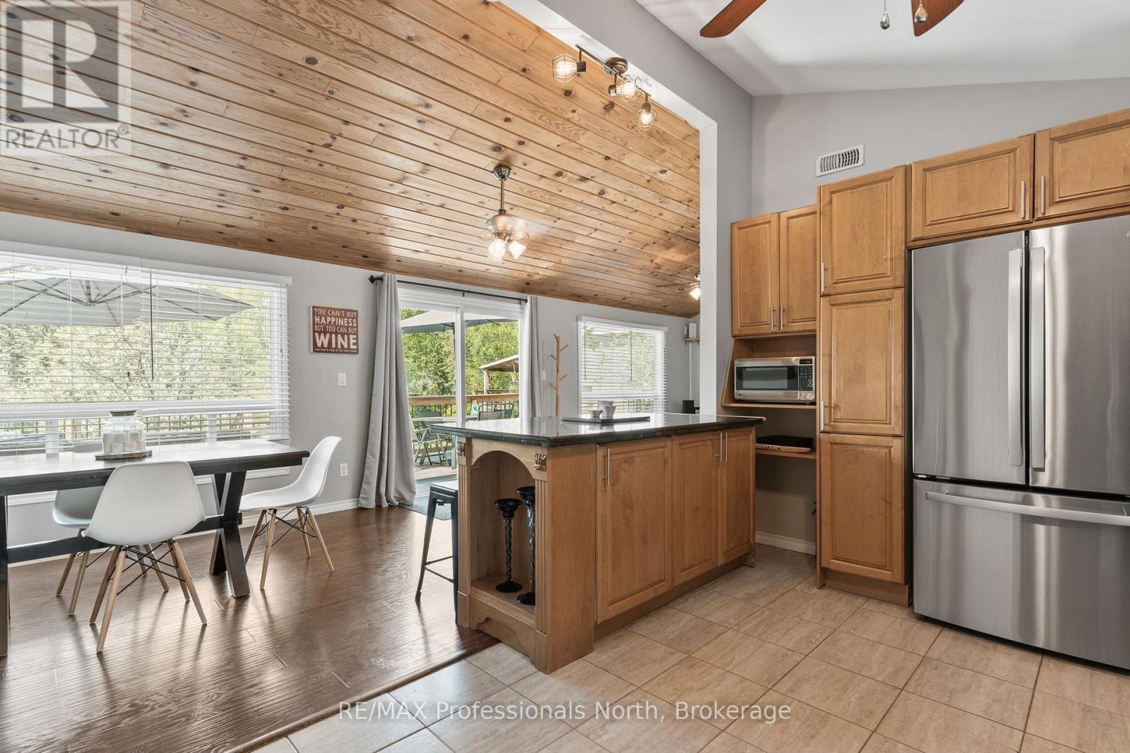 90 Kozy Kove Road, Kawartha Lakes, Ontario  K0M 1C0 - Photo 27 - X12166387