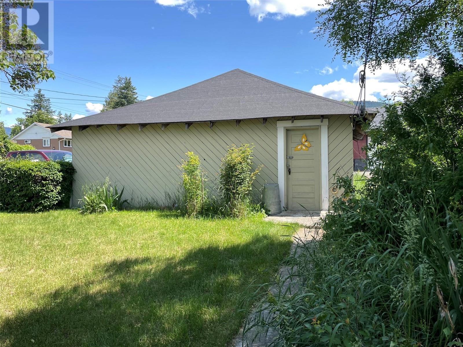 1802 35 Avenue, Vernon, British Columbia  V1T 2R8 - Photo 10 - 10350701