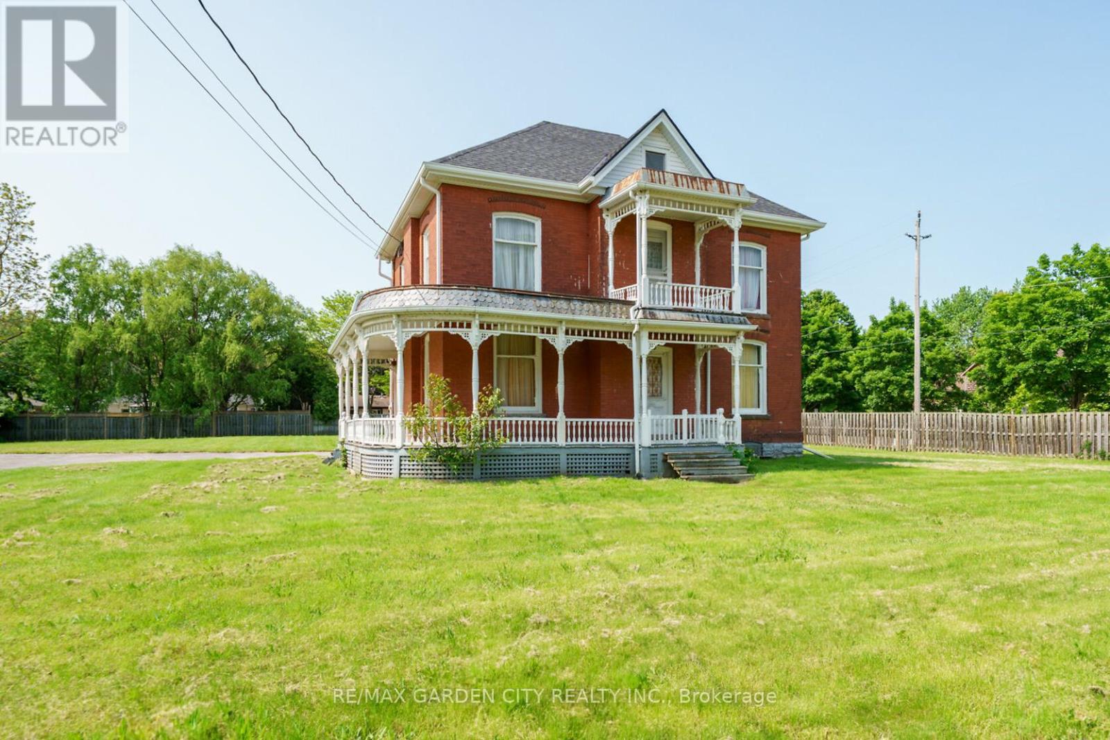122 Main Street E, Grimsby (Grimsby East), Ontario  L3M 1N8 - Photo 5 - X12199197