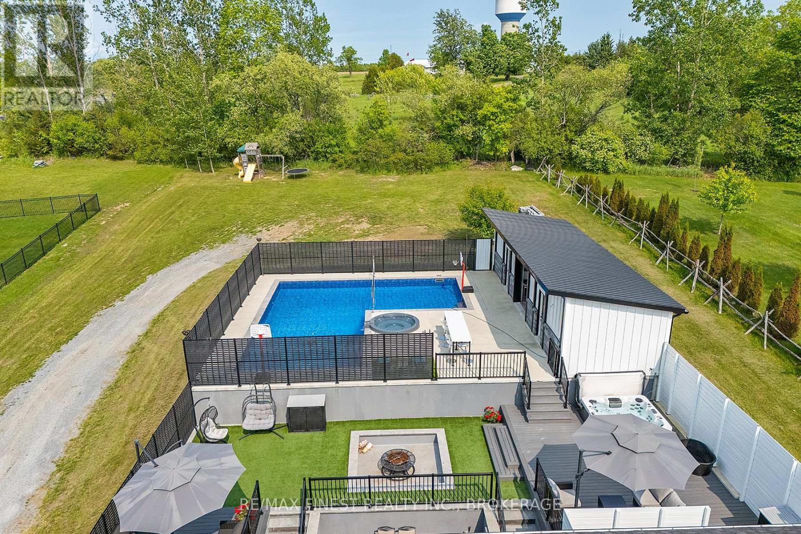 181 Morgan Drive, Frontenac, Ontario  K0H 2T0 - Photo 4 - X12200183