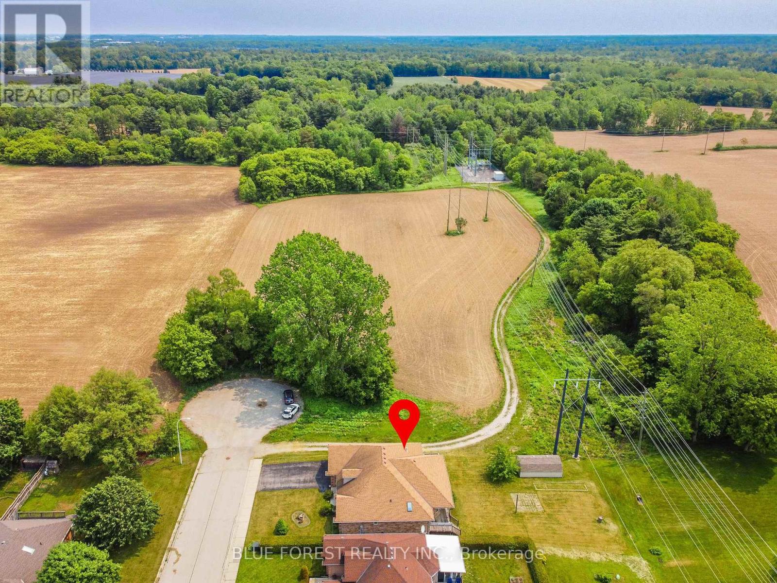 93 Kara Lane, Tillsonburg, Ontario  N4G 5M2 - Photo 2 - X12200148