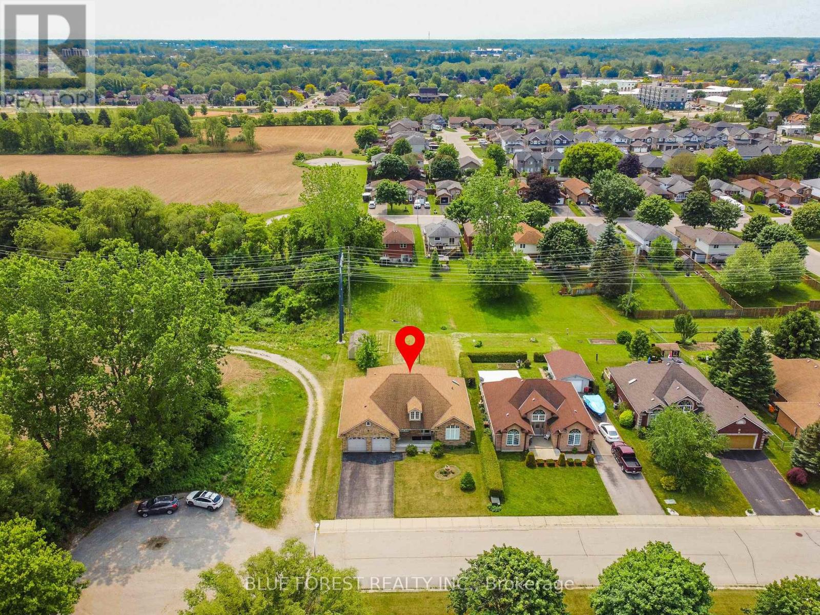93 Kara Lane, Tillsonburg, Ontario  N4G 5M2 - Photo 41 - X12200148