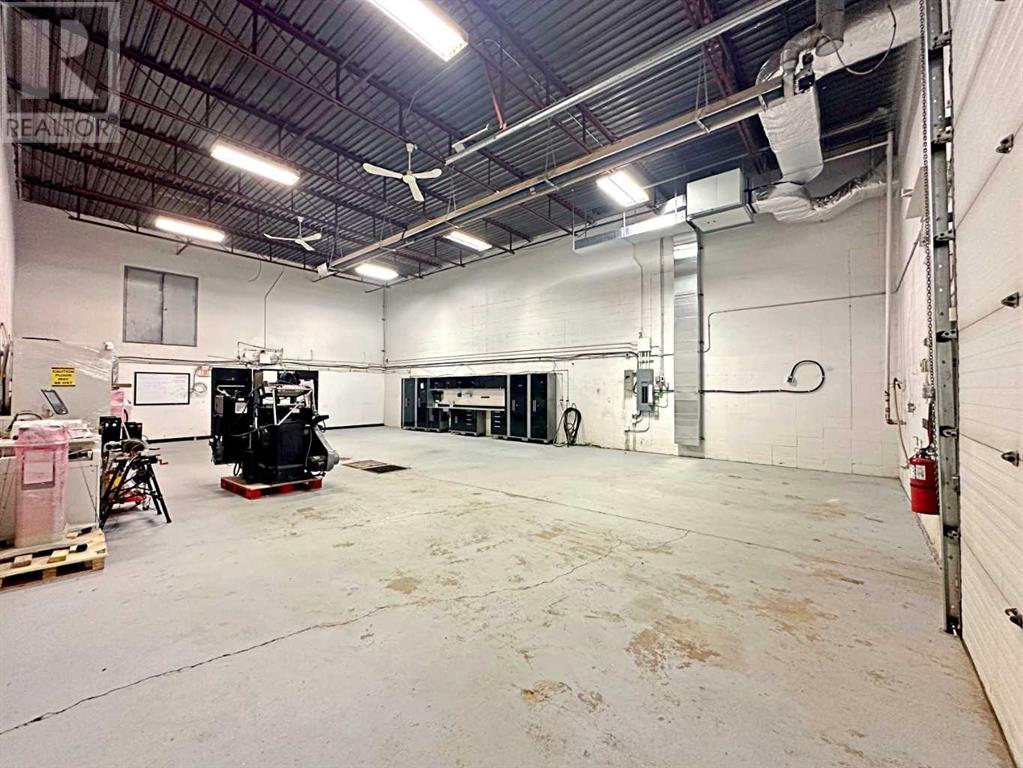 8121 Fraser Avenue, Fort Mcmurray, Alberta  T9H 1W5 - Photo 28 - A2227429