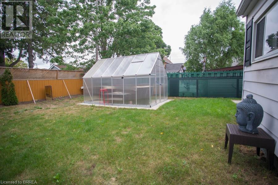 166 Brock Street, Brantford, Ontario  N3S 5W4 - Photo 30 - 40737882