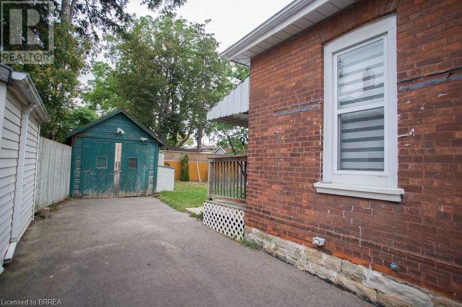 166 Brock Street, Brantford, Ontario  N3S 5W4 - Photo 33 - 40737882