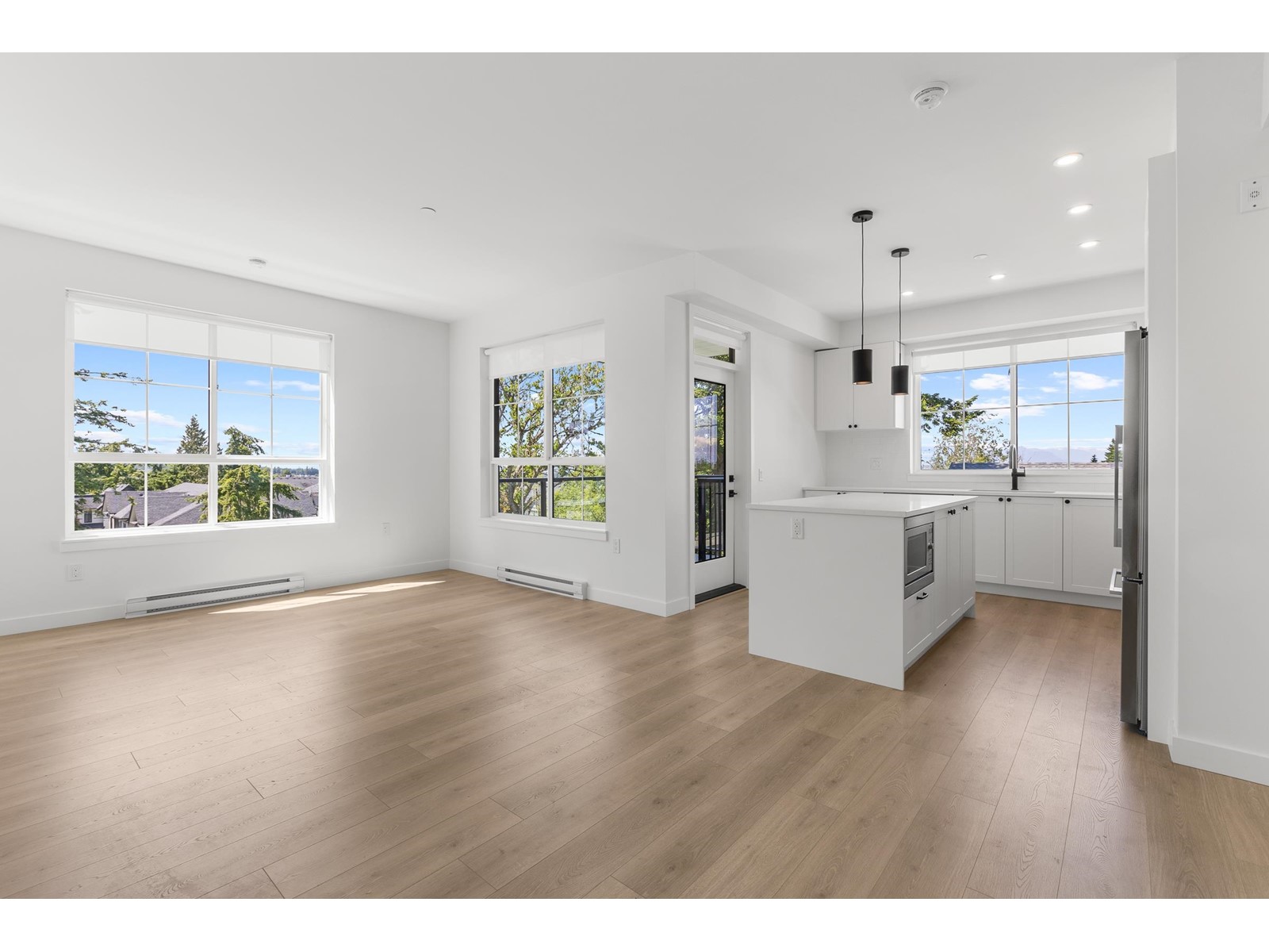 304 2425 166 Street, Surrey, British Columbia  V3S 0B8 - Photo 3 - R3011093