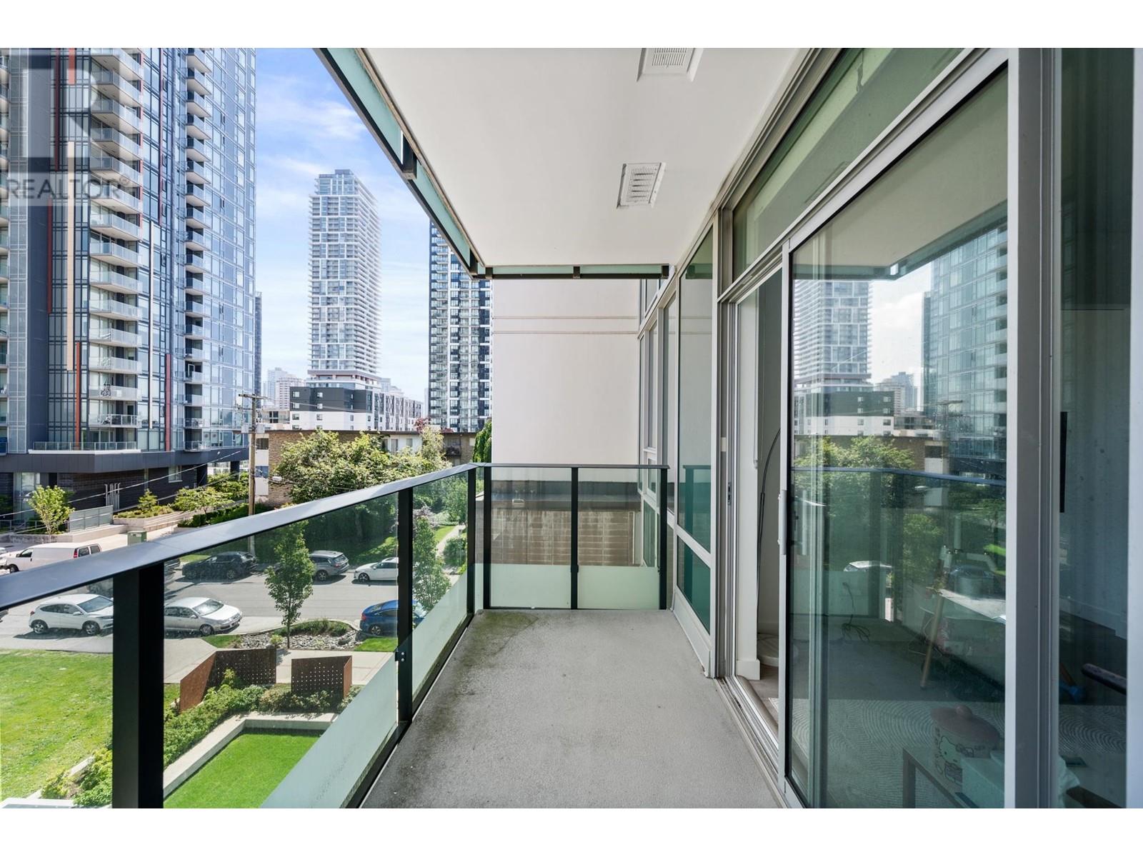 401 6463 Silver Avenue, Burnaby, British Columbia  V5H 0K4 - Photo 12 - R3010210