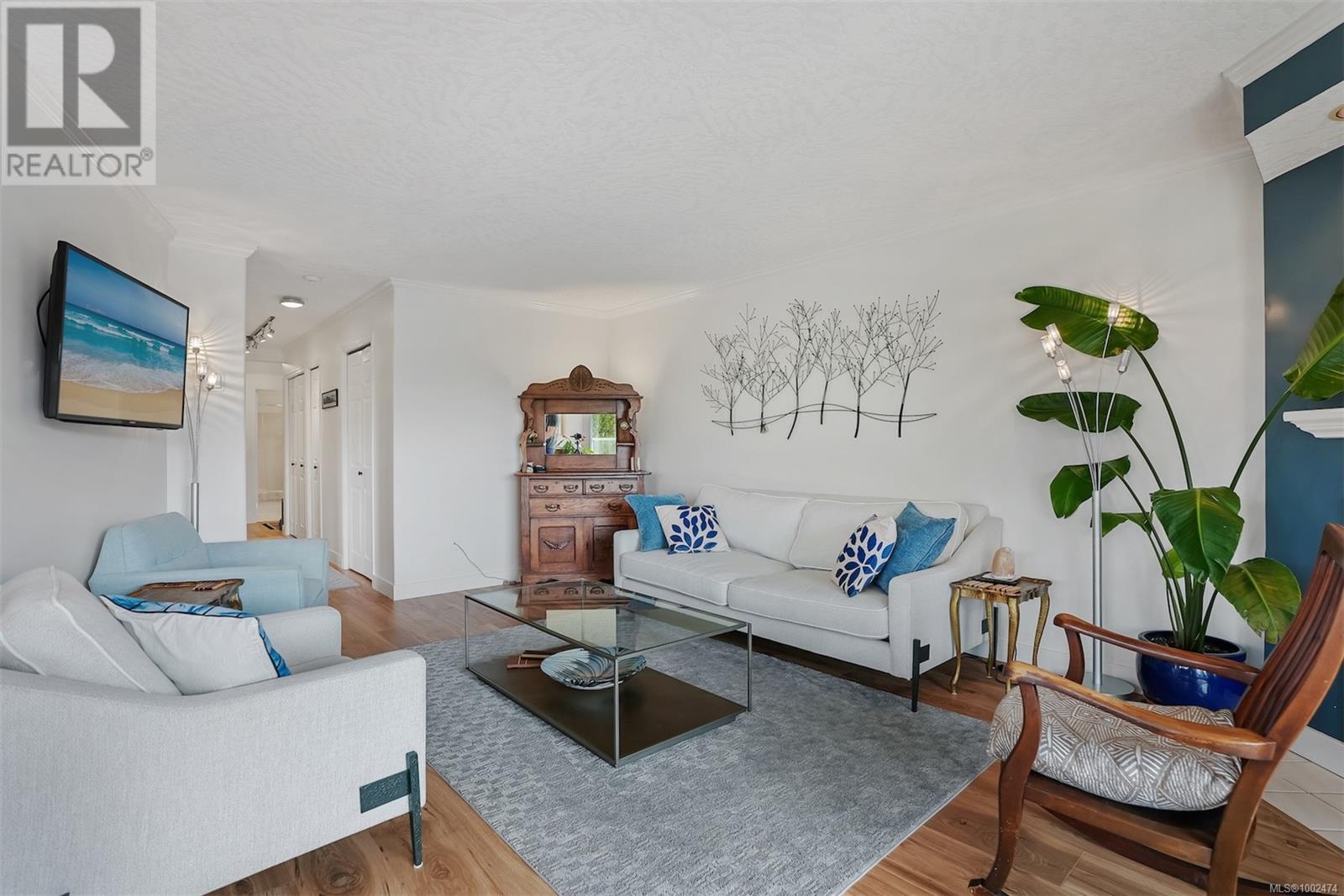 203 1158 Fairfield Rd, Victoria, British Columbia  V8V 3B1 - Photo 6 - 1002474