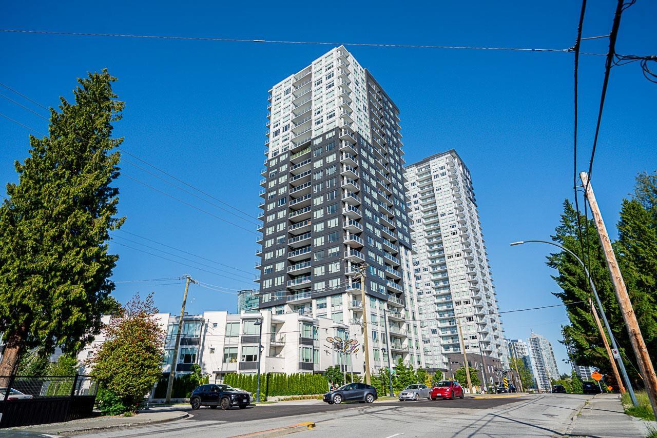 2208 13359 Old Yale Road, Surrey, British Columbia  V3T 0S4 - Photo 2 - R3011683