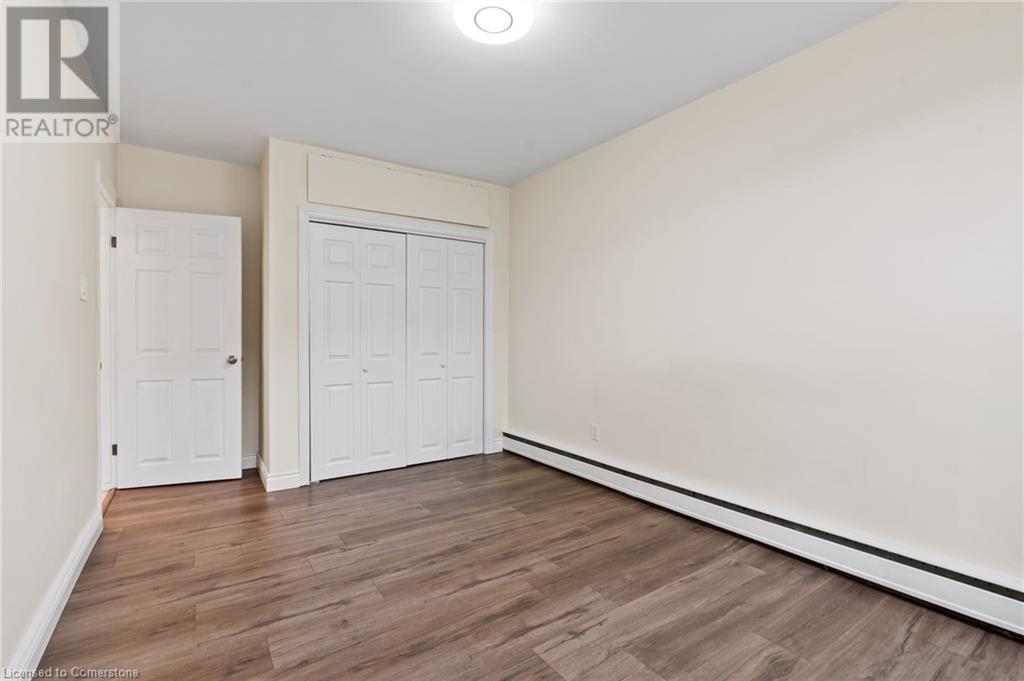 450 Carlton Street Unit# 2, St. Catharines, Ontario  L2M 4X1 - Photo 11 - 40738164