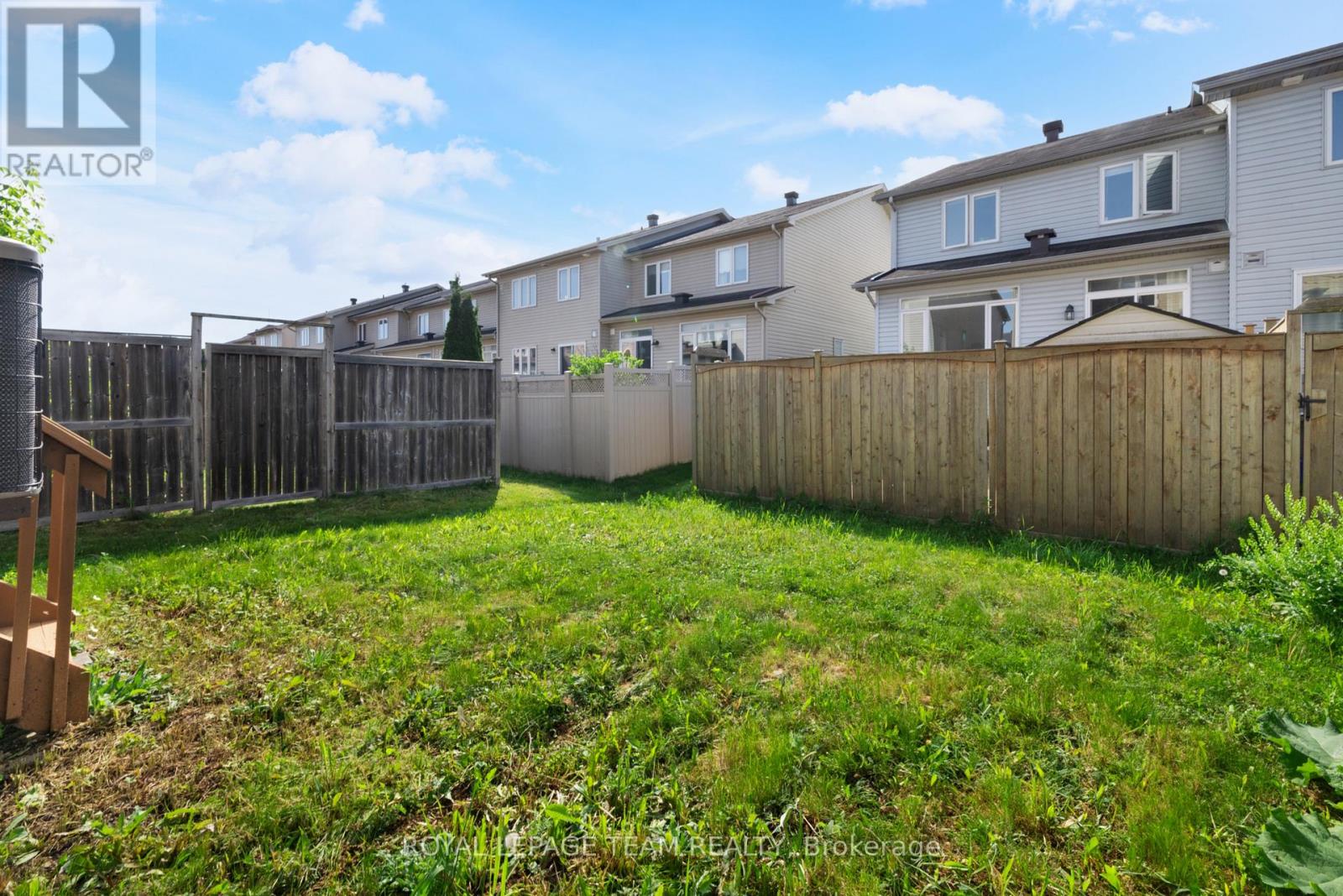 209 Macoun Circle, Ottawa, Ontario  K1T 0H9 - Photo 29 - X12058884
