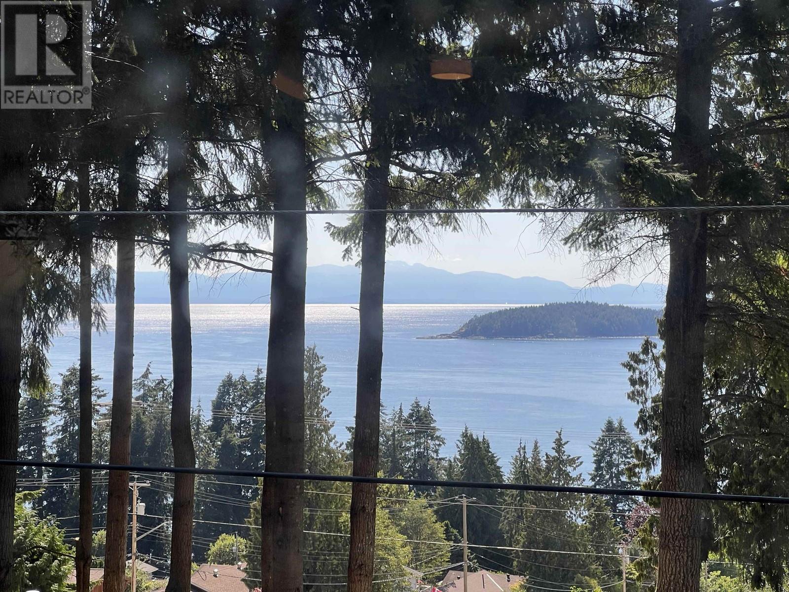 20 5288 SELMA PARK ROAD, Sechelt, British Columbia
