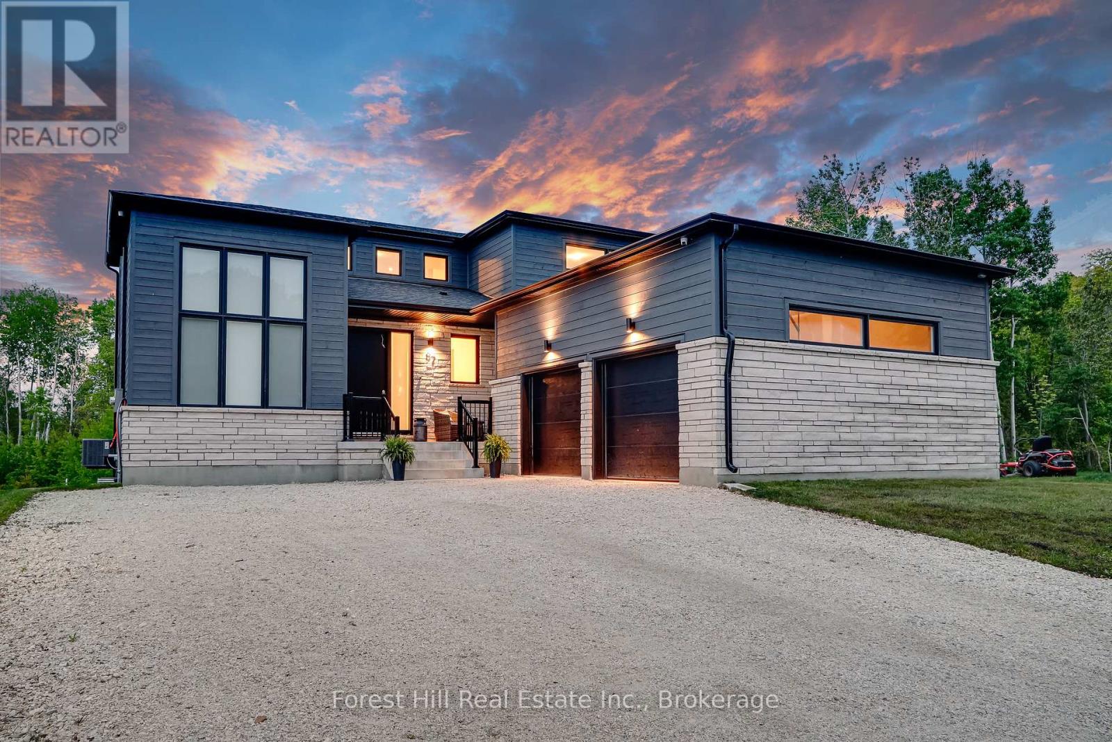 87 GOLDIE COURT, Blue Mountains, Ontario