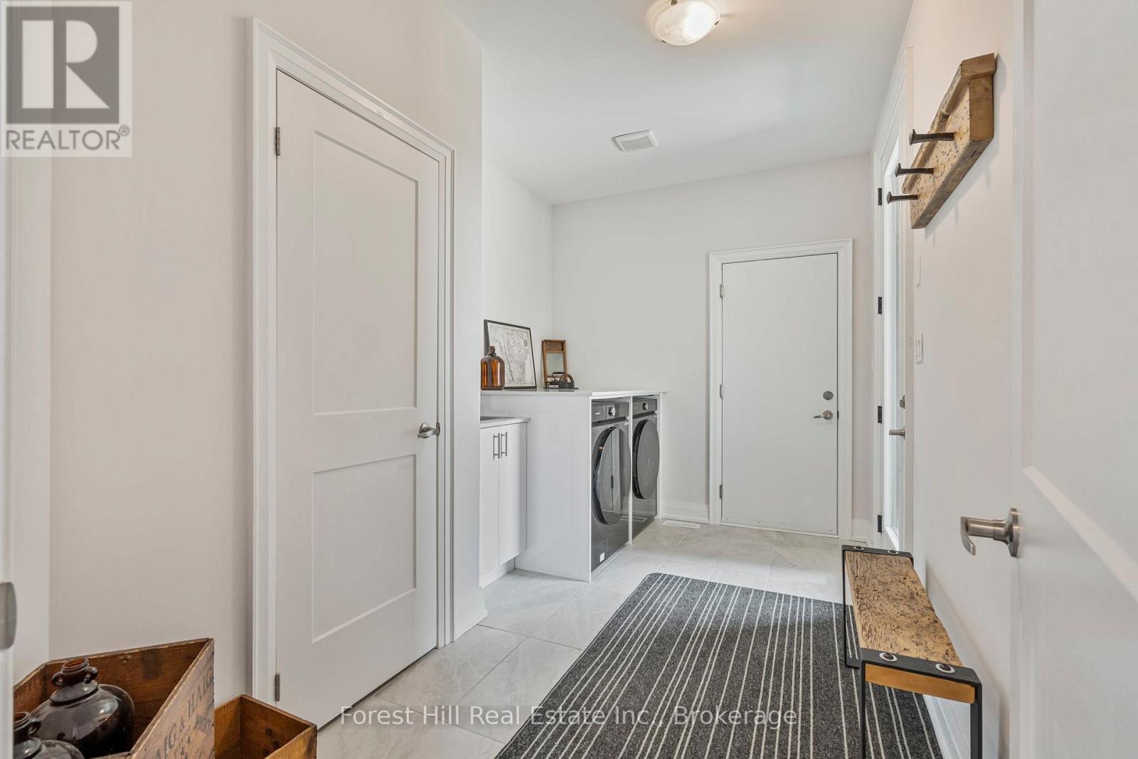 87 Goldie Court, Blue Mountains, Ontario  N0H 1J0 - Photo 34 - X12200167